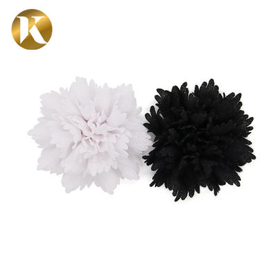 China Ladies Custom Fashion Schuh Dekoration 80*80mm spezielles Stoffmaterial fournisseur