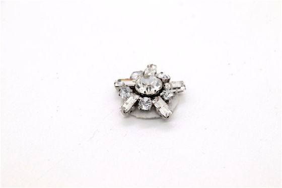 China Bekannte Schuhklemmen aus Strass Hochzeit Zinklegierung Material 110mm*25mm Größe fournisseur
