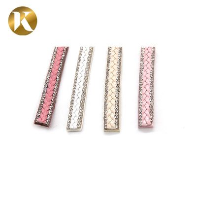 Dekoratives Schuhband aus gebundenem Leder 1000 mm für Kopfbedeckung / Schuhe / Kleidung fournisseur
