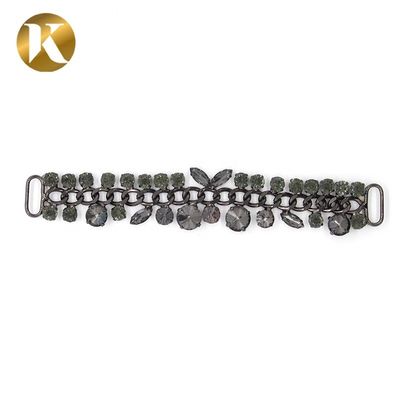 Neues Design Schuhe Kristalle Dekorationen Schmuckkette Buckle für Frauen fournisseur