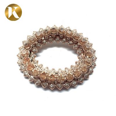 Runder Kristallschuh-Ornament in Ellipse-Stil 6,4cm*5,4cm Schönes Aussehen fournisseur