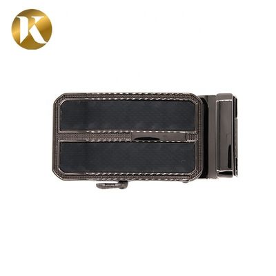 Schwarze Oberfläche Automatische Gürtel Buckles mit Schnitzflächenbehandlung fournisseur