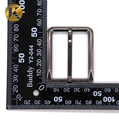 Neues Design beliebter Flat Buckle Gürtel 35mm Größe mit glatter Oberfläche fournisseur