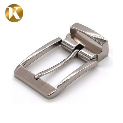 Glatte Oberfläche 35mm Pin Gürtel Schnürsenkel weit verbreitet für Unisex Tasche / Gürtel fournisseur