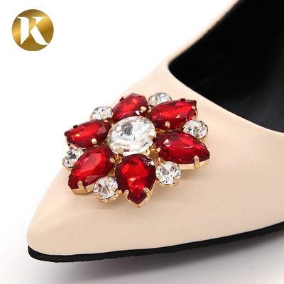 Schuhklemmen in Sonnenblumenform 50*50mm Fashion Style für Damen fournisseur