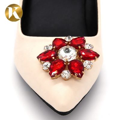 Schuhklemmen in Sonnenblumenform 50*50mm Fashion Style für Damen fournisseur